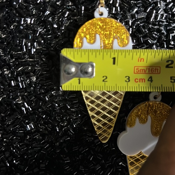 One Scoop Vanilla Cone Dangle Earring - Picture 11 of 12